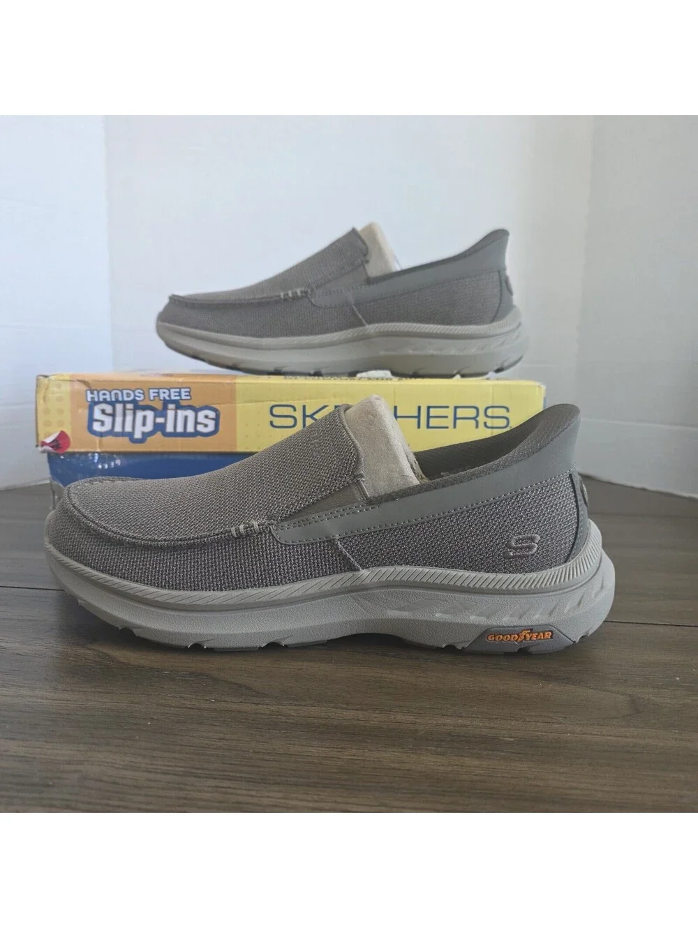 Skechers Hands Free Slip-Ins Gray Casual Loafers Men's 9.5
